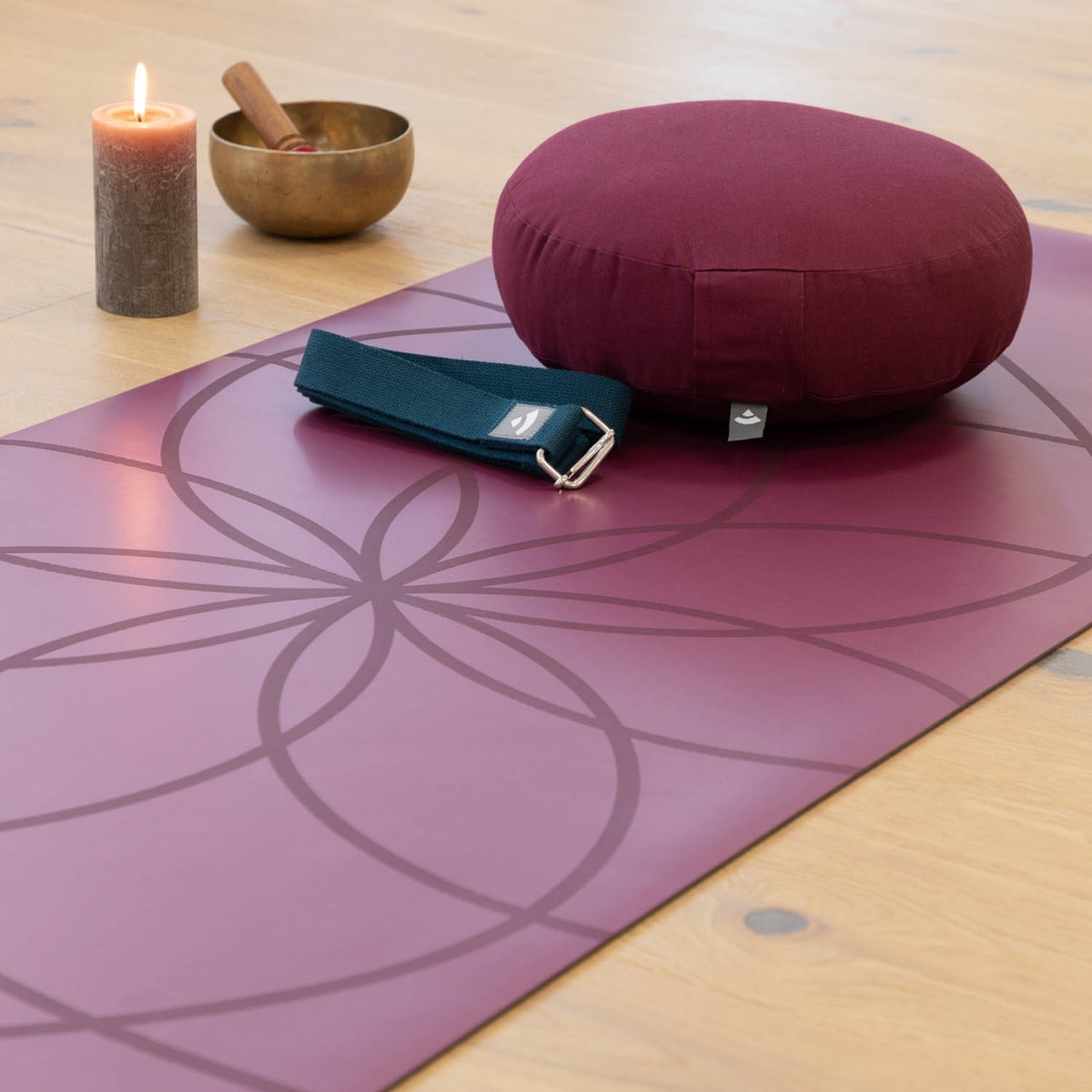 PHOENIX Natural Rubber Yoga Mats with PU Coating - printed designs