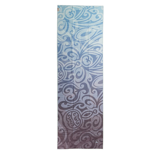 Hot Yoga Grip Towel² with anti-slip Silicone Dots | Maori Magic print design